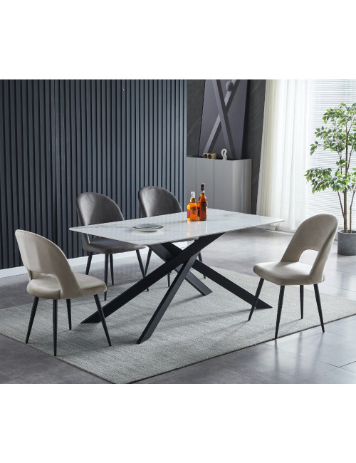 Table MARIGOLD 2 (#3031)
