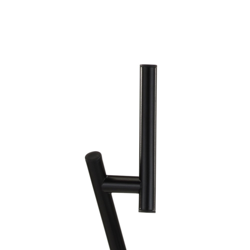 Coat hanger MIA (#2560)